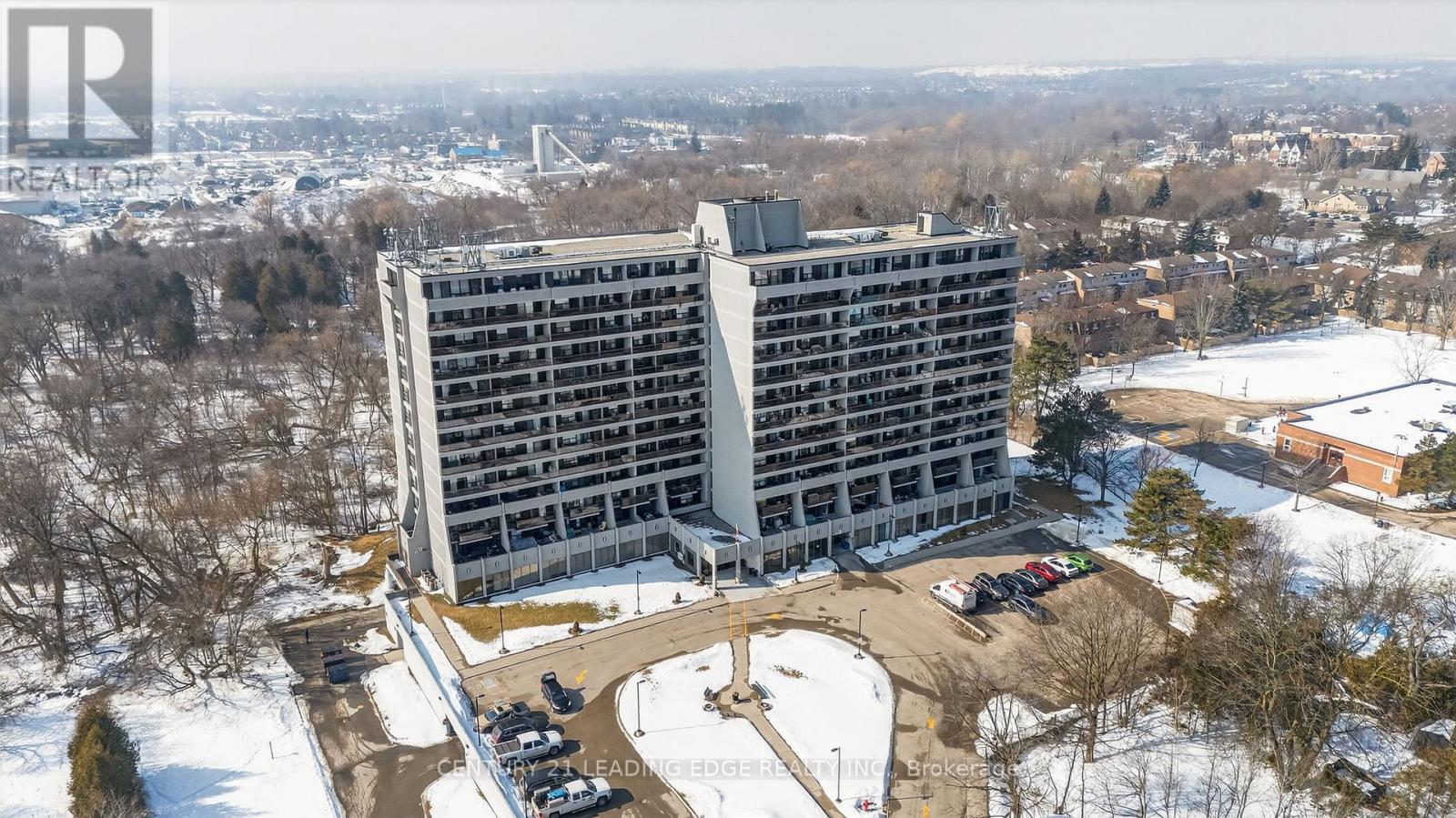 1010 - 92 Church Street S, Ajax, Ontario L1S 6B4 - Photo 2 - E12797044