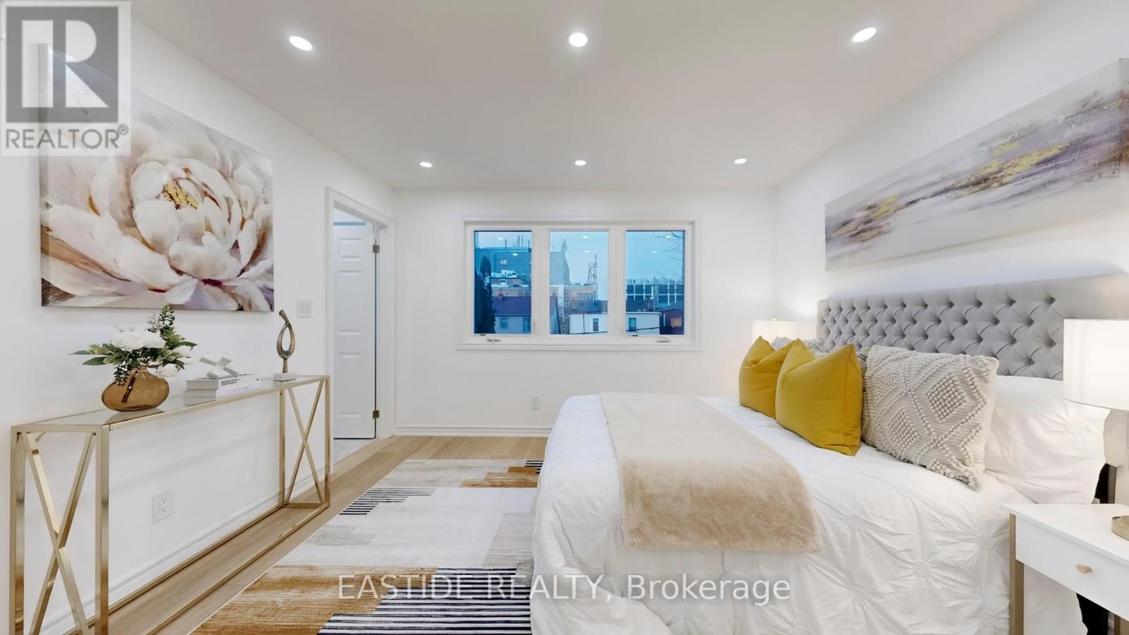 202 Queensdale Avenue, Toronto, Ontario  M4C 2A9 - Photo 22 - E12797080