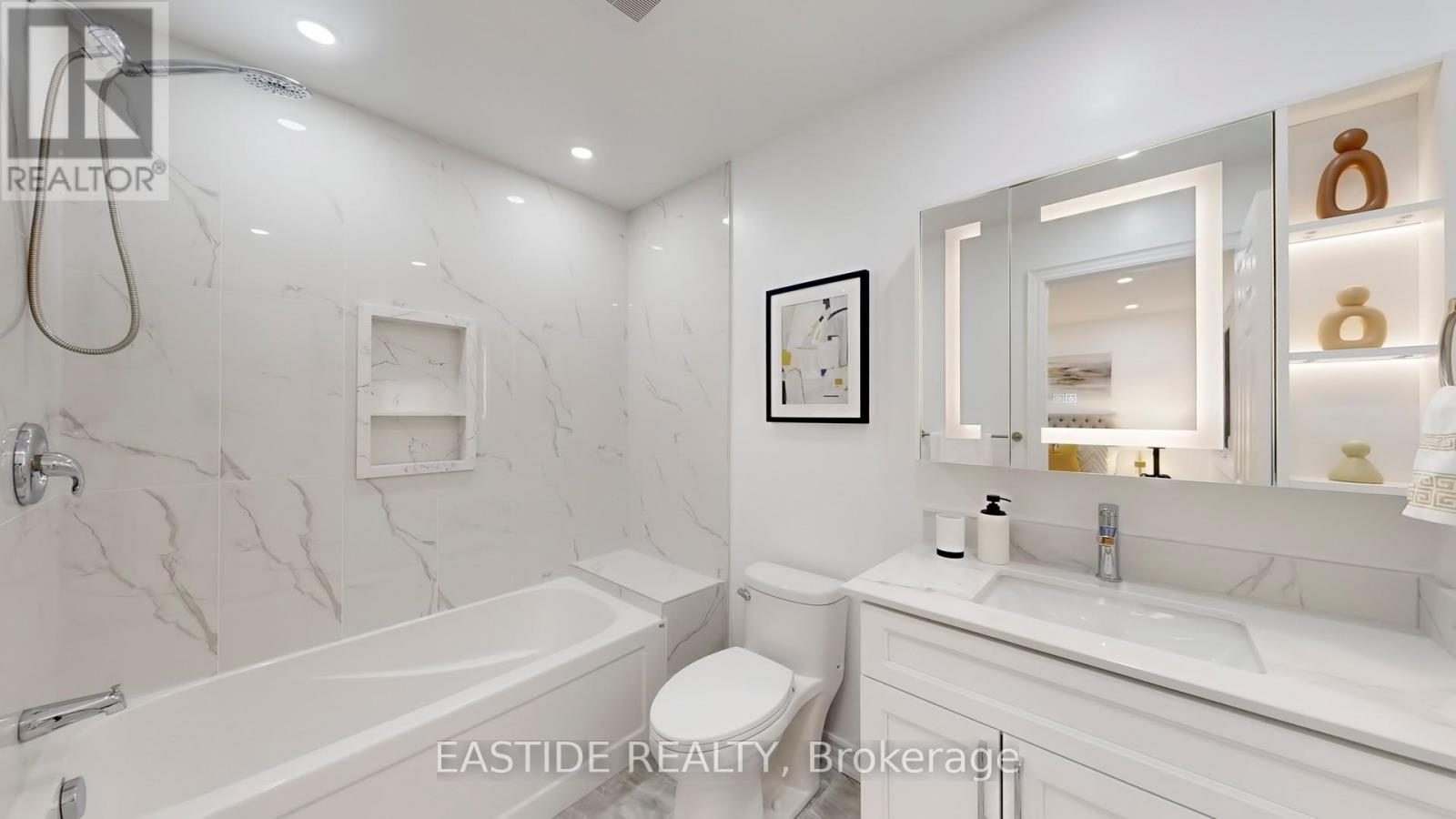 202 Queensdale Avenue, Toronto, Ontario  M4C 2A9 - Photo 27 - E12797080