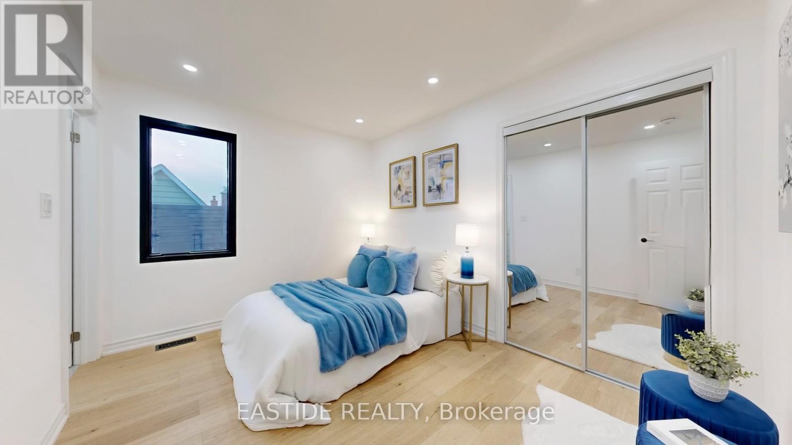 202 Queensdale Avenue, Toronto, Ontario  M4C 2A9 - Photo 29 - E12797080