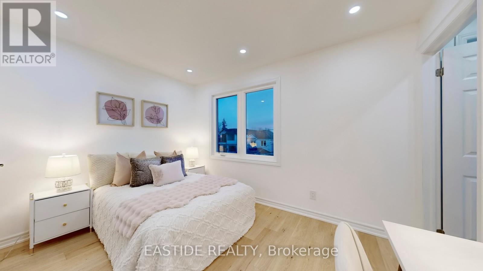 202 Queensdale Avenue, Toronto, Ontario  M4C 2A9 - Photo 34 - E12797080