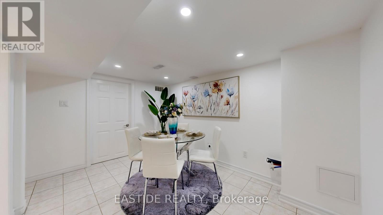 202 Queensdale Avenue, Toronto, Ontario  M4C 2A9 - Photo 40 - E12797080