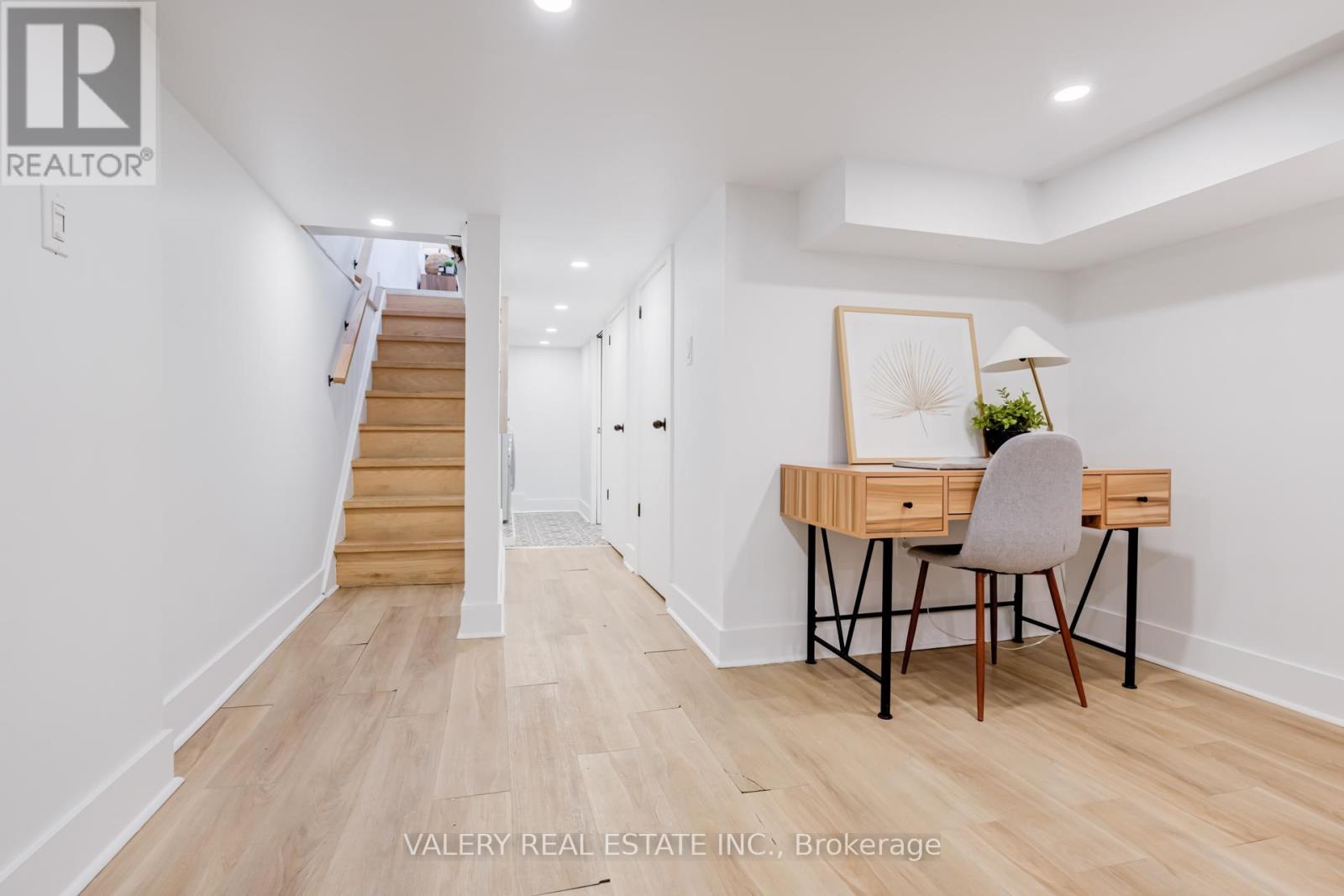 146 Hanson Street, Toronto, Ontario  M4C 1A4 - Photo 15 - E12797092