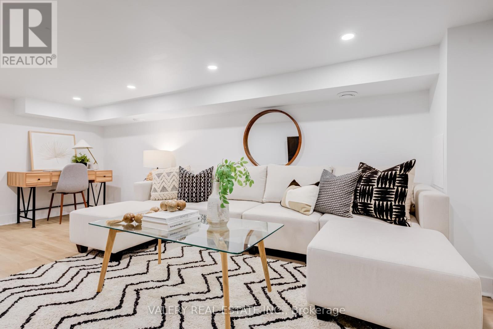 146 Hanson Street, Toronto, Ontario  M4C 1A4 - Photo 2 - E12797092