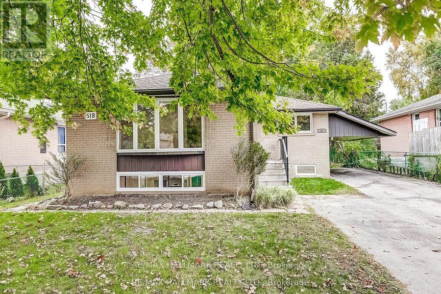 51 Aurora Heights Drive, Aurora, Ontario  L4G 2W6 - Photo 2 - N12796758