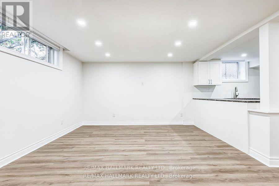 51 Aurora Heights Drive, Aurora, Ontario  L4G 2W6 - Photo 35 - N12796758