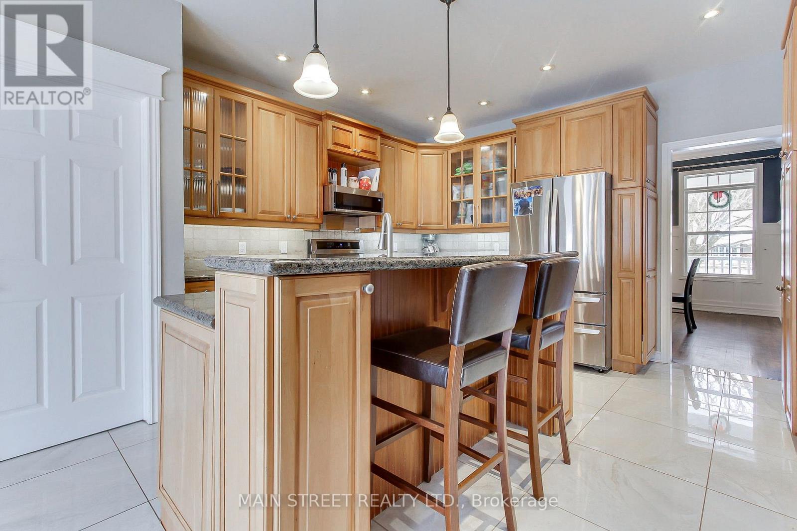 122 Davis Trail, Essa (Thornton), Ontario  L0L 2N0 - Photo 6 - N12796818