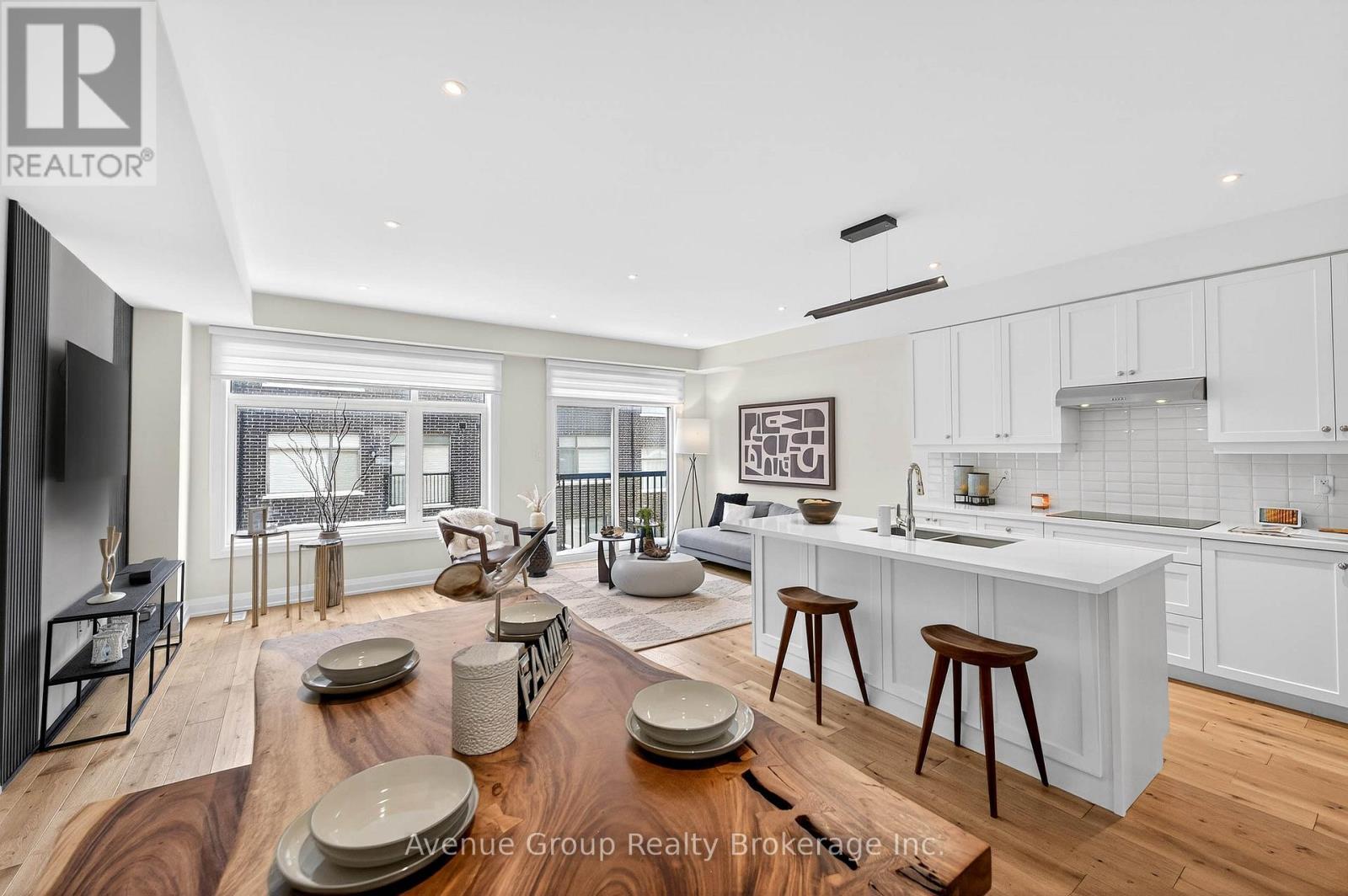 919 Isaac Phillips Way, Newmarket, Ontario  L3X 0M7 - Photo 13 - N12796870