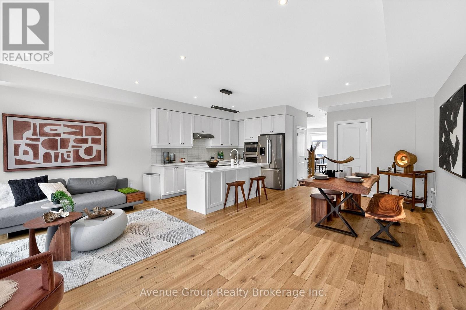 919 Isaac Phillips Way, Newmarket, Ontario  L3X 0M7 - Photo 19 - N12796870