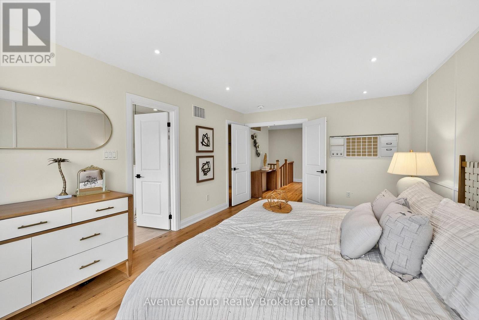 919 Isaac Phillips Way, Newmarket, Ontario  L3X 0M7 - Photo 24 - N12796870