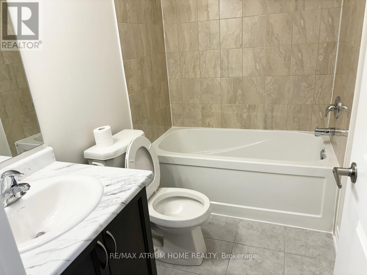 3 Sissons Way, Markham, Ontario  L6B 1R2 - Photo 9 - N12796984