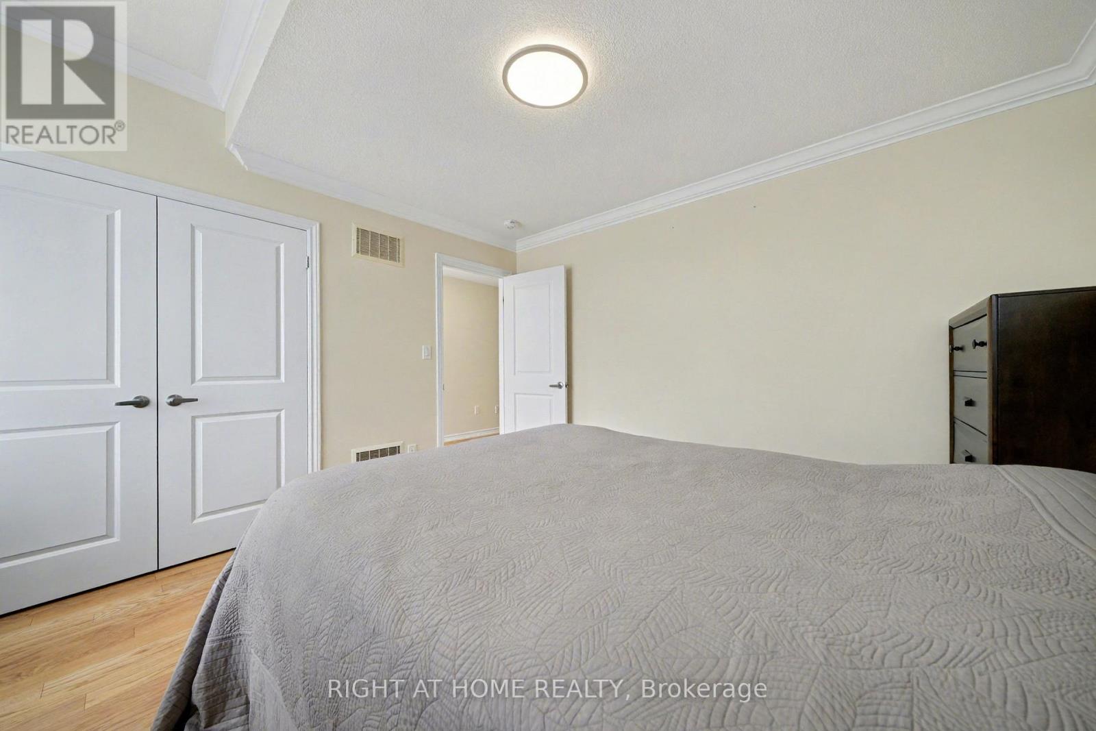 1016 Wickham Road, Innisfil, Ontario  L9S 0N5 - Photo 22 - N12797020