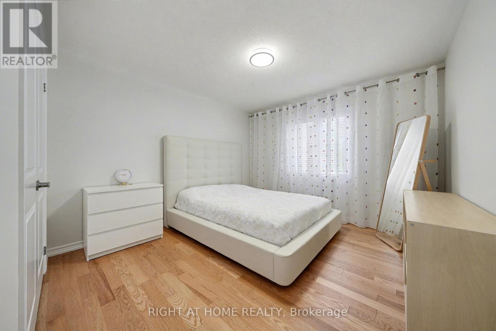 1016 Wickham Road, Innisfil, Ontario  L9S 0N5 - Photo 25 - N12797020