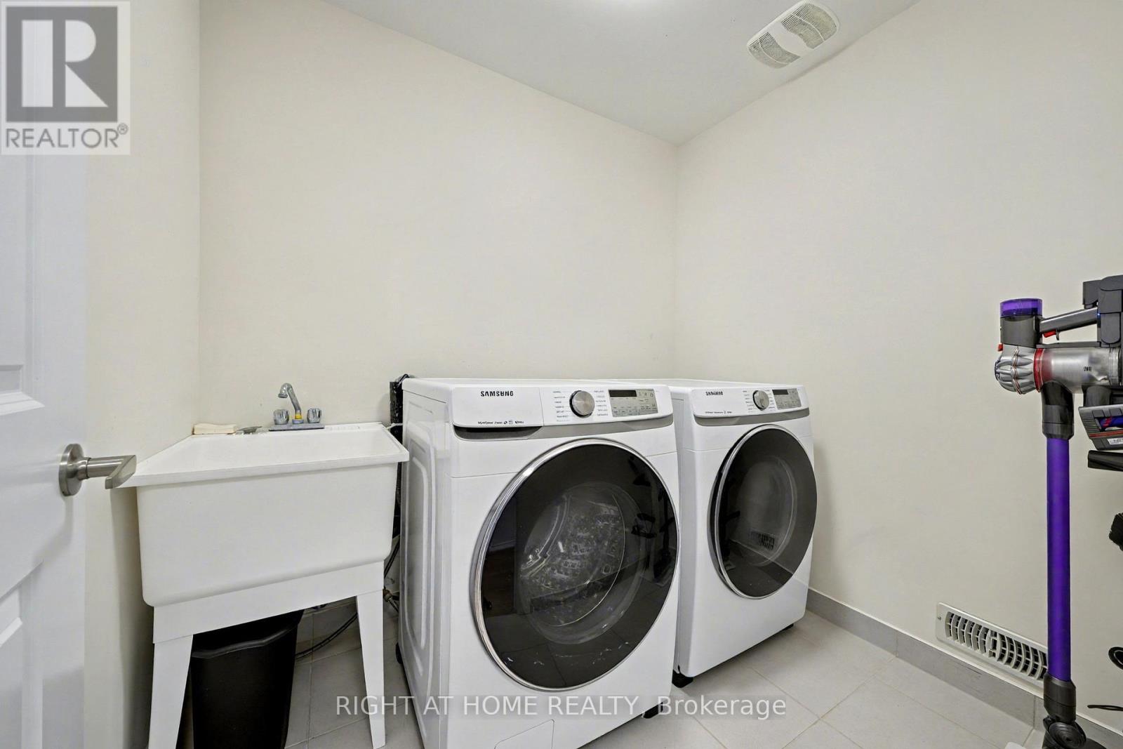 1016 Wickham Road, Innisfil, Ontario  L9S 0N5 - Photo 33 - N12797020