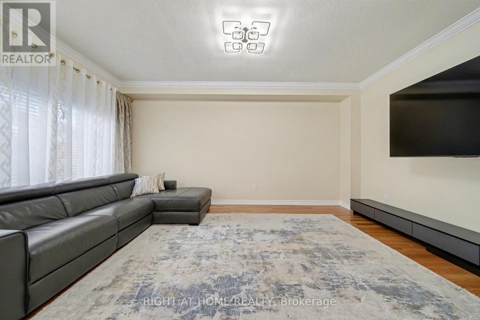 1016 Wickham Road, Innisfil, Ontario  L9S 0N5 - Photo 7 - N12797020