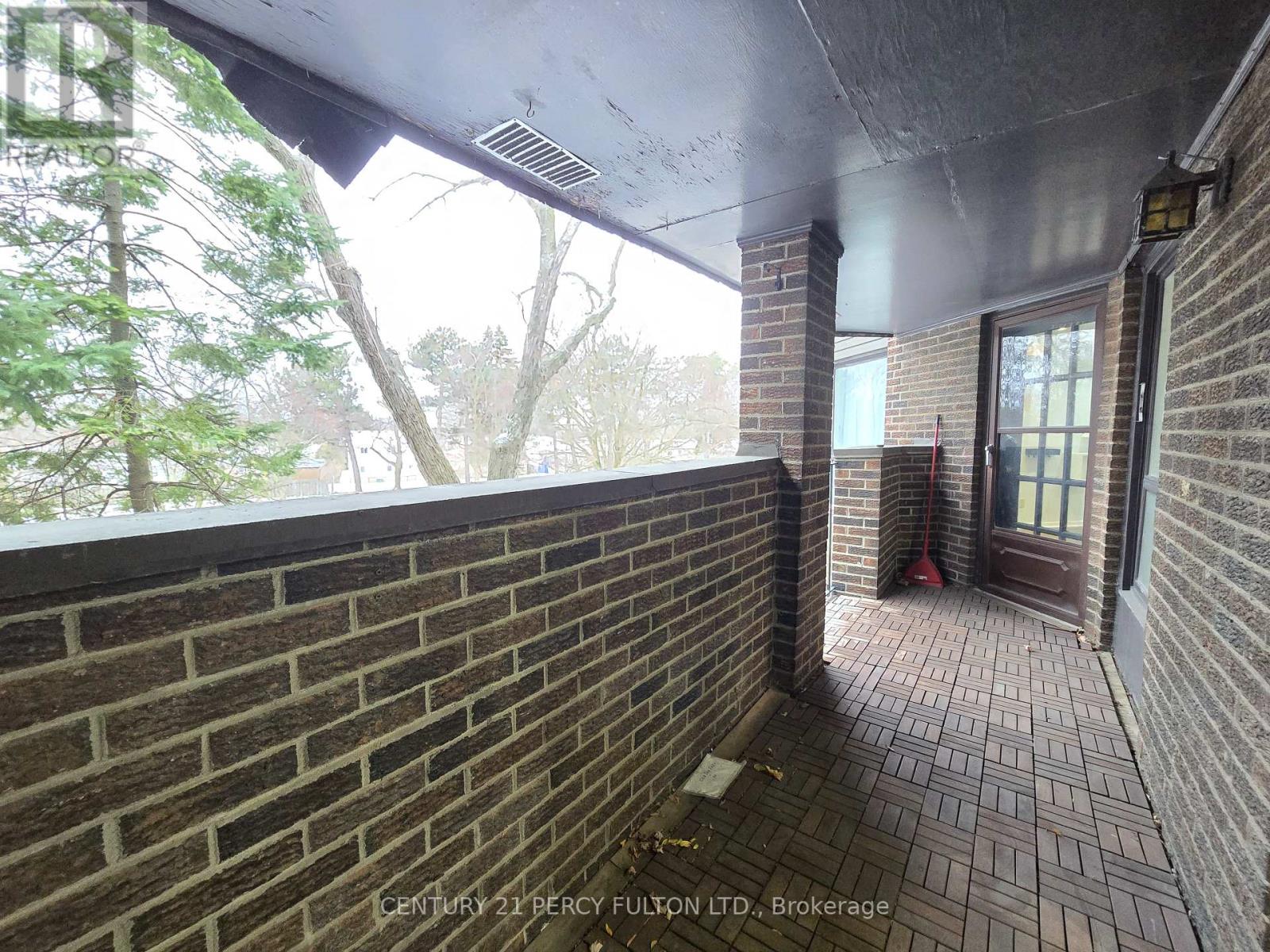 28 Spire Hillway, Toronto, Ontario  M2H 3A4 - Photo 4 - C12705228