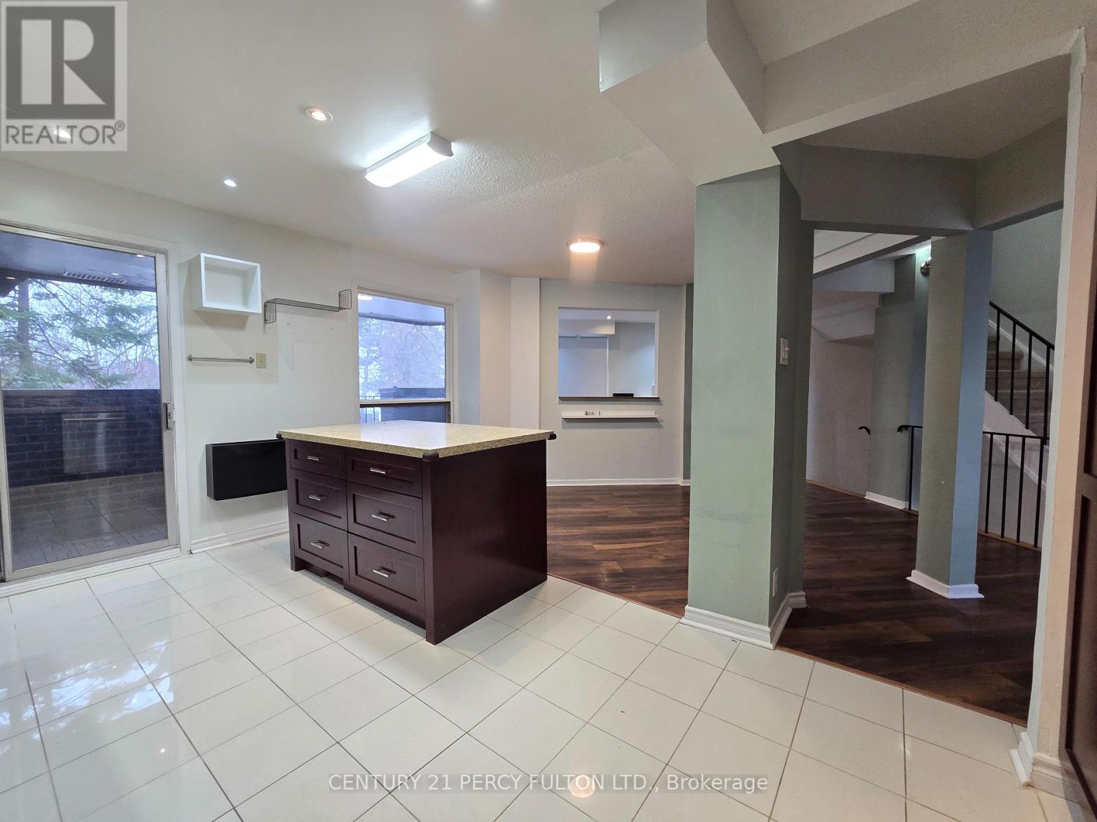 28 Spire Hillway, Toronto, Ontario  M2H 3A4 - Photo 8 - C12705228