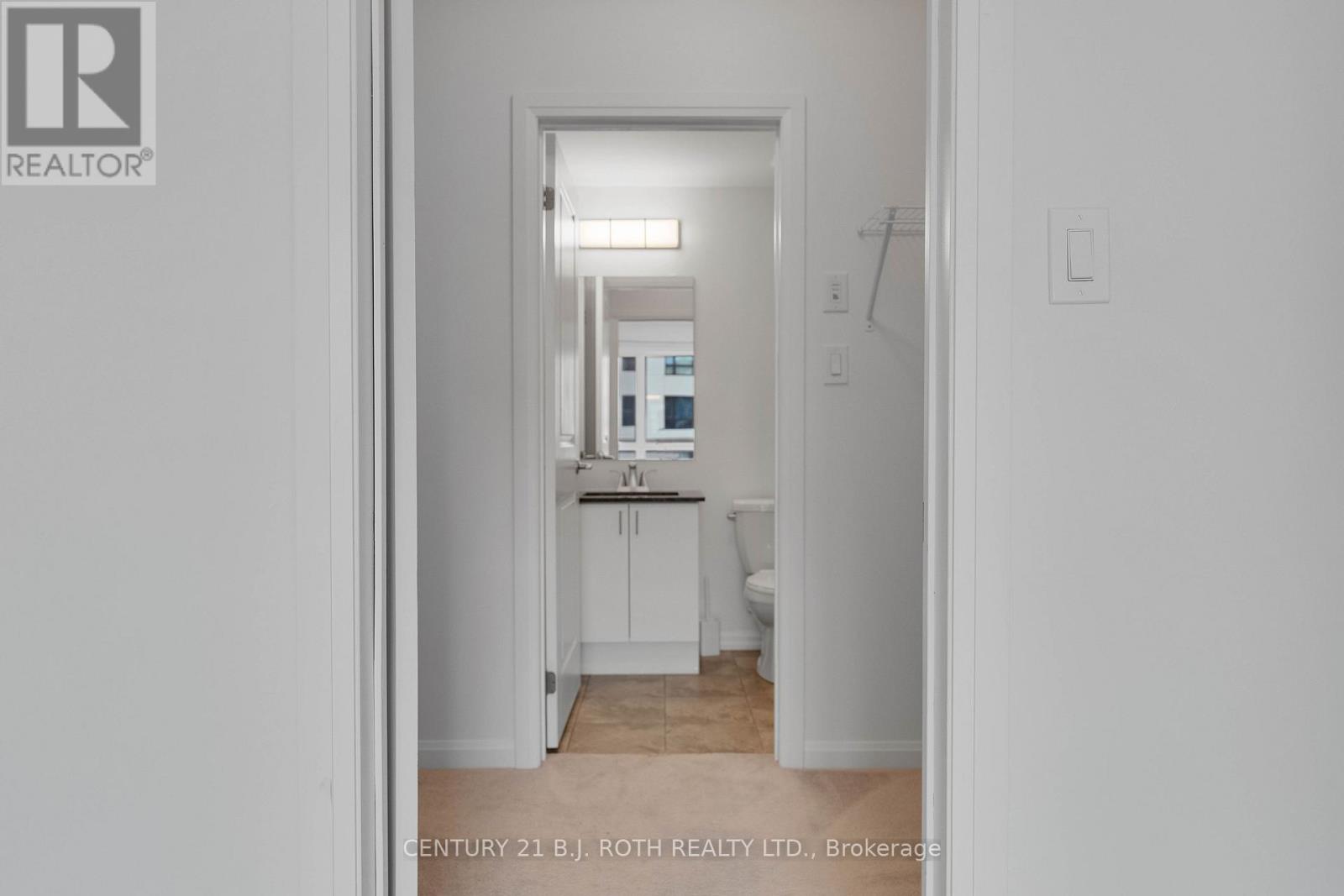 403 - 302 Essa Road, Barrie, Ontario  L9J 0H3 - Photo 24 - S12796882