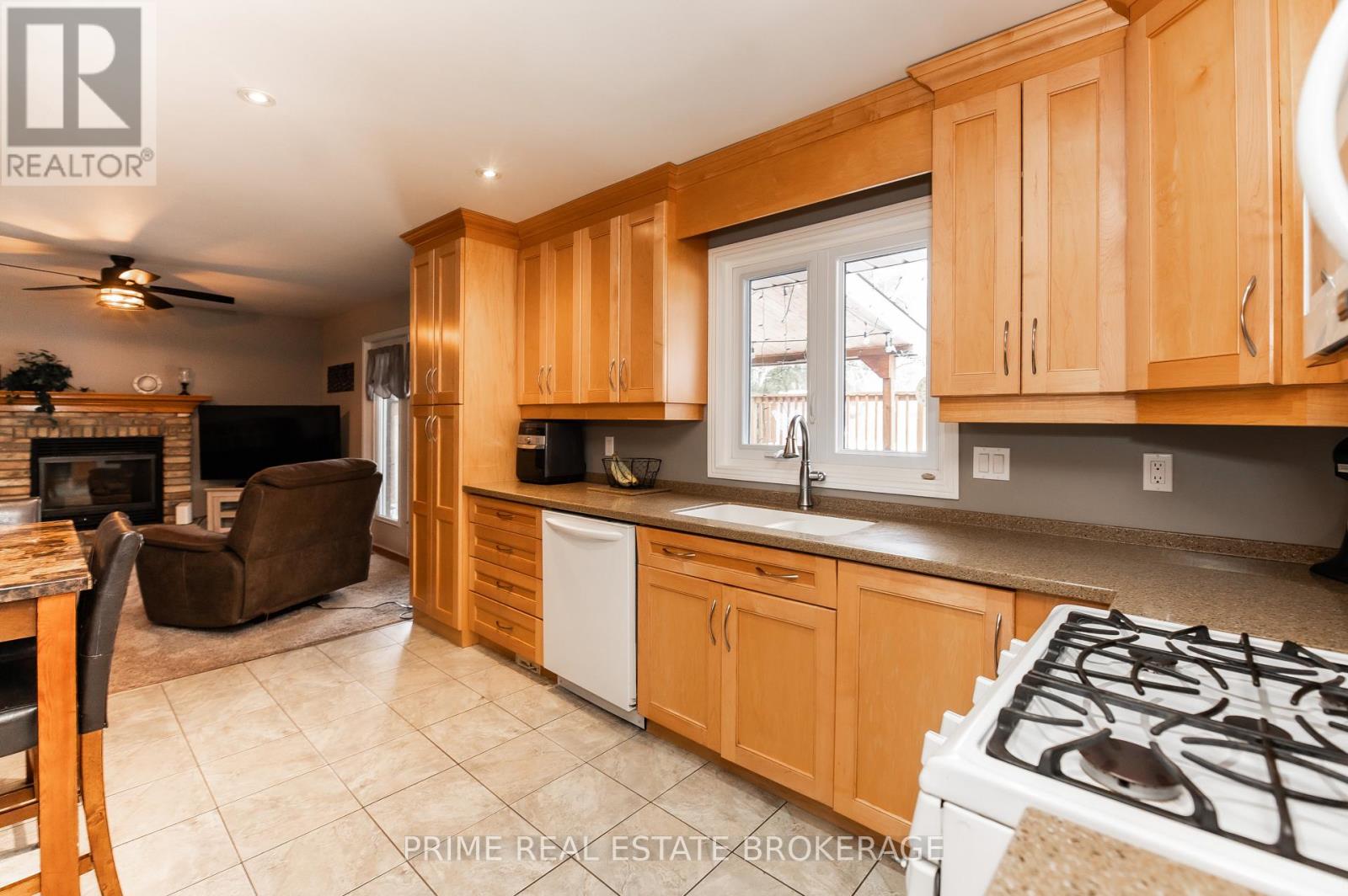 16 Timberlane Crescent, Central Elgin, Ontario  N5P 4G9 - Photo 12 - X12796562