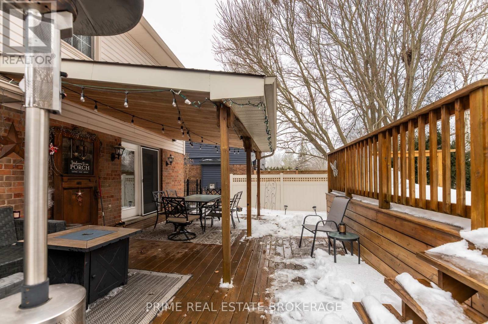 16 Timberlane Crescent, Central Elgin, Ontario  N5P 4G9 - Photo 40 - X12796562