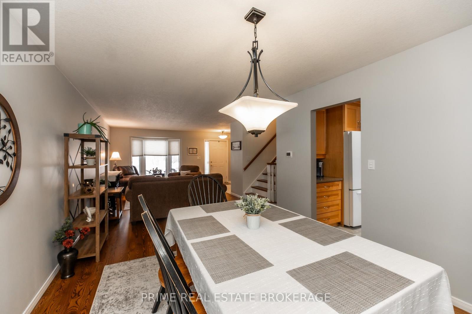 16 Timberlane Crescent, Central Elgin, Ontario  N5P 4G9 - Photo 8 - X12796562