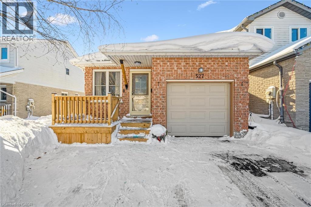 527 MCTAVISH Street, Fergus, Ontario