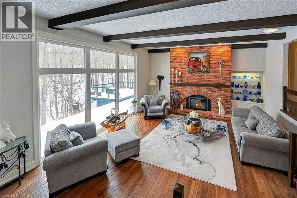 51 Park Road S, Grimsby, Ontario  L3M 4E7 - Photo 8 - 40805716