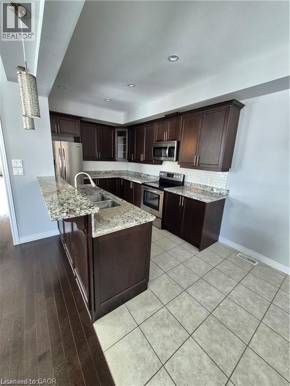 292 Rymal Rd West Road, Hamilton, Ontario  L9B 0H6 - Photo 8 - 40805333