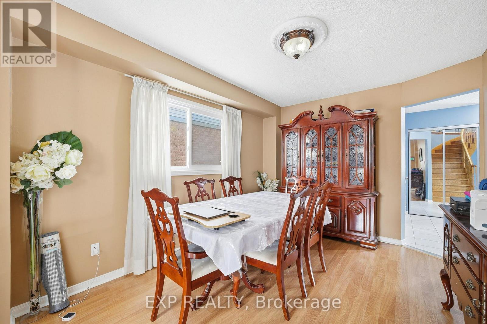 3309 Waxwing Drive, Mississauga, Ontario  L5N 5W3 - Photo 12 - W12796788