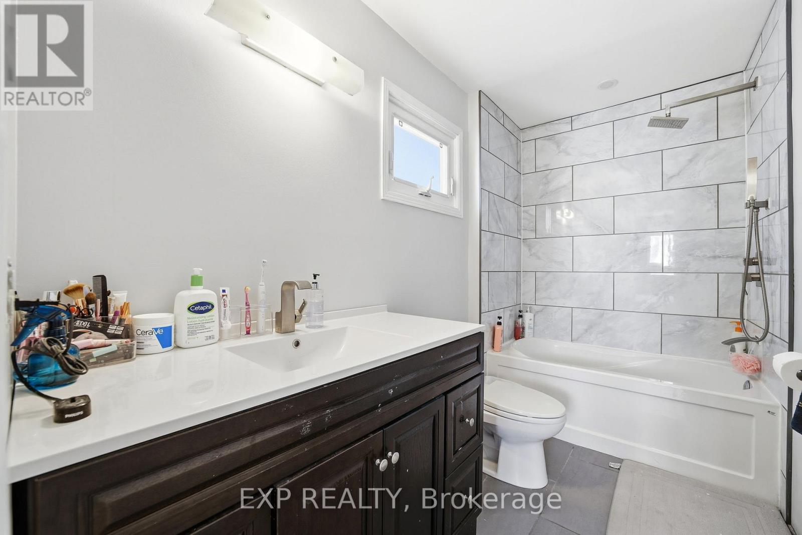 3309 Waxwing Drive, Mississauga, Ontario  L5N 5W3 - Photo 22 - W12796788