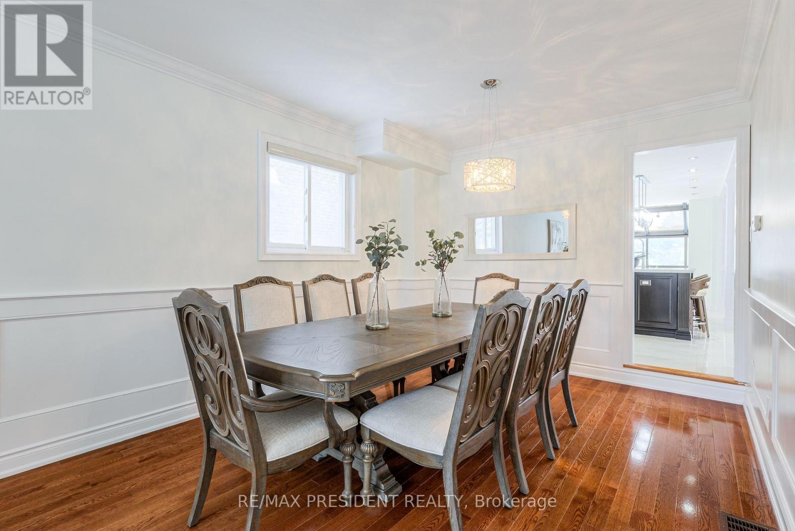 42 Mount Forest Drive, Brampton, Ontario  L6Z 1B7 - Photo 10 - W12796790