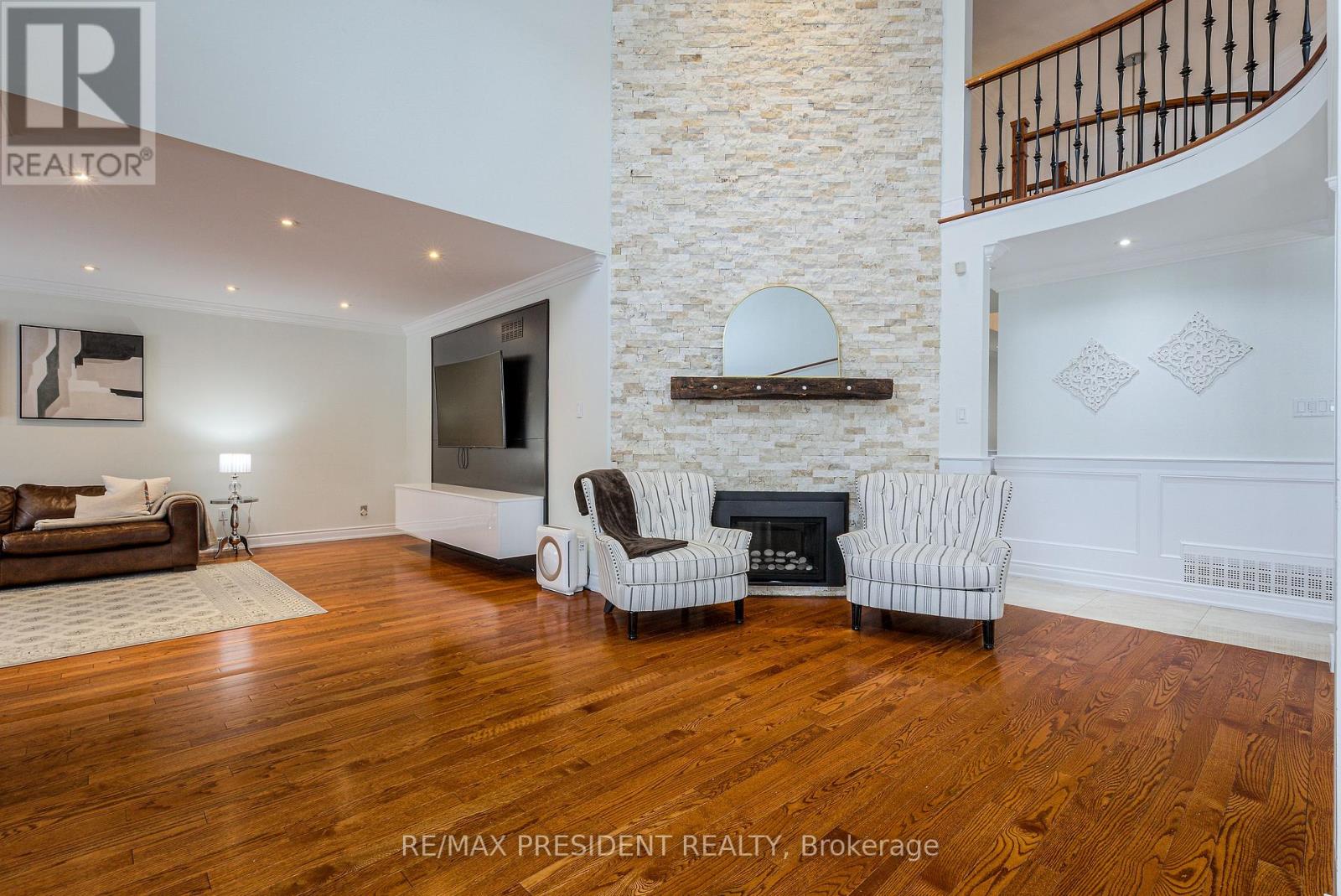 42 Mount Forest Drive, Brampton, Ontario  L6Z 1B7 - Photo 19 - W12796790