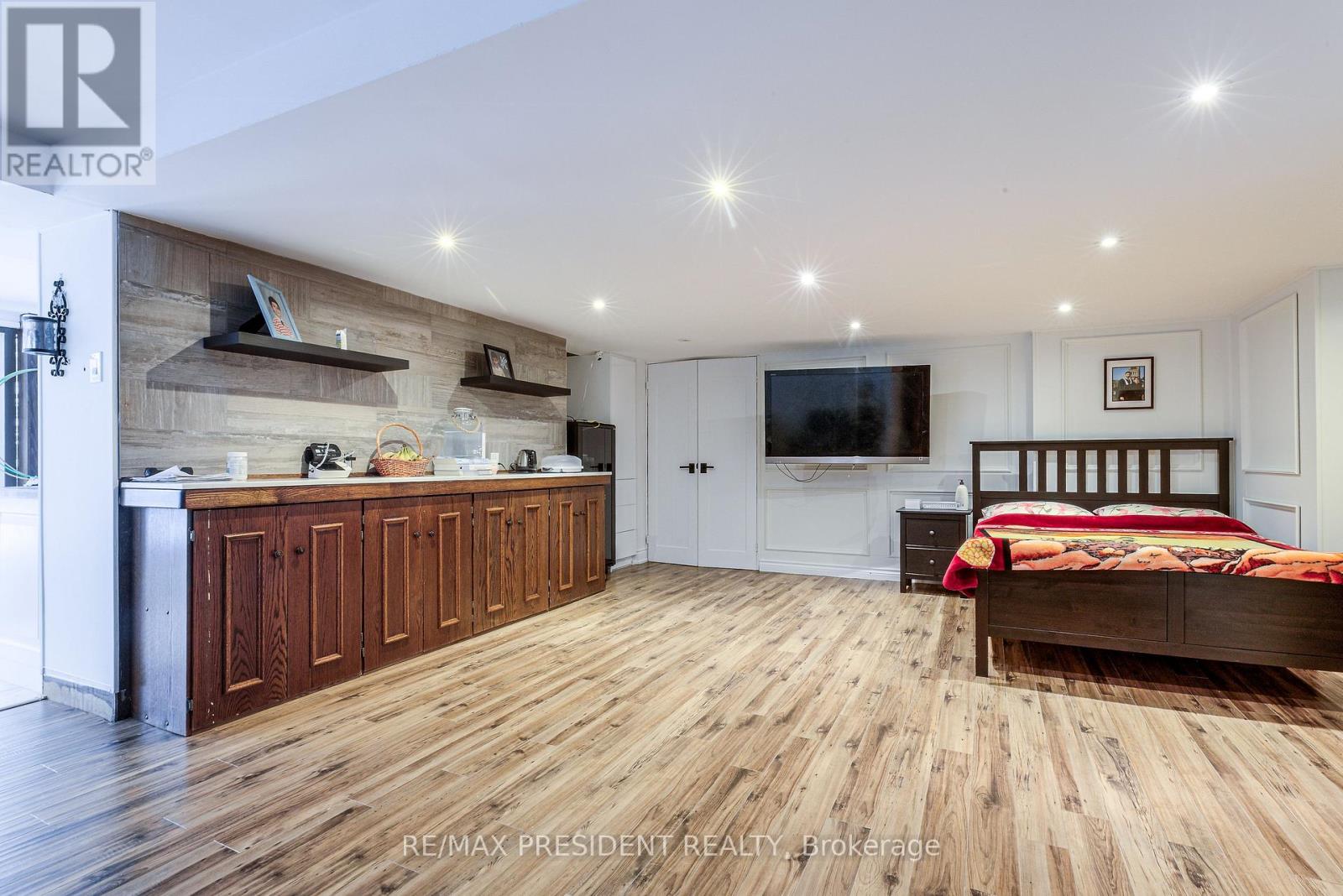 42 Mount Forest Drive, Brampton, Ontario  L6Z 1B7 - Photo 48 - W12796790