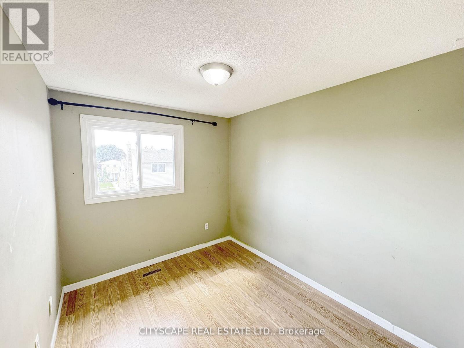 62 Barrington Crescent, Brampton, Ontario  L6Z 1N3 - Photo 25 - W12796806