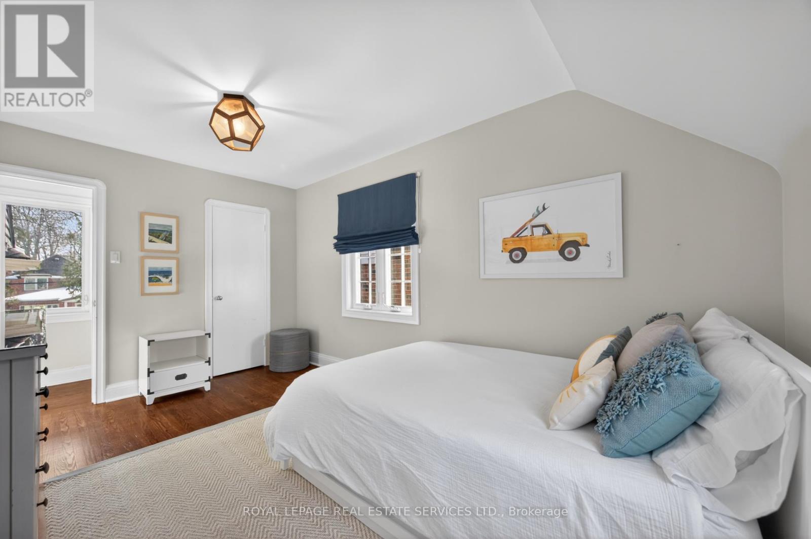 9 Ashton Manor, Toronto, Ontario  M8Y 2N6 - Photo 19 - W12796838