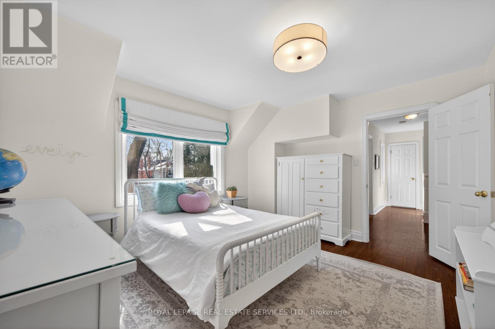 9 Ashton Manor, Toronto, Ontario  M8Y 2N6 - Photo 21 - W12796838