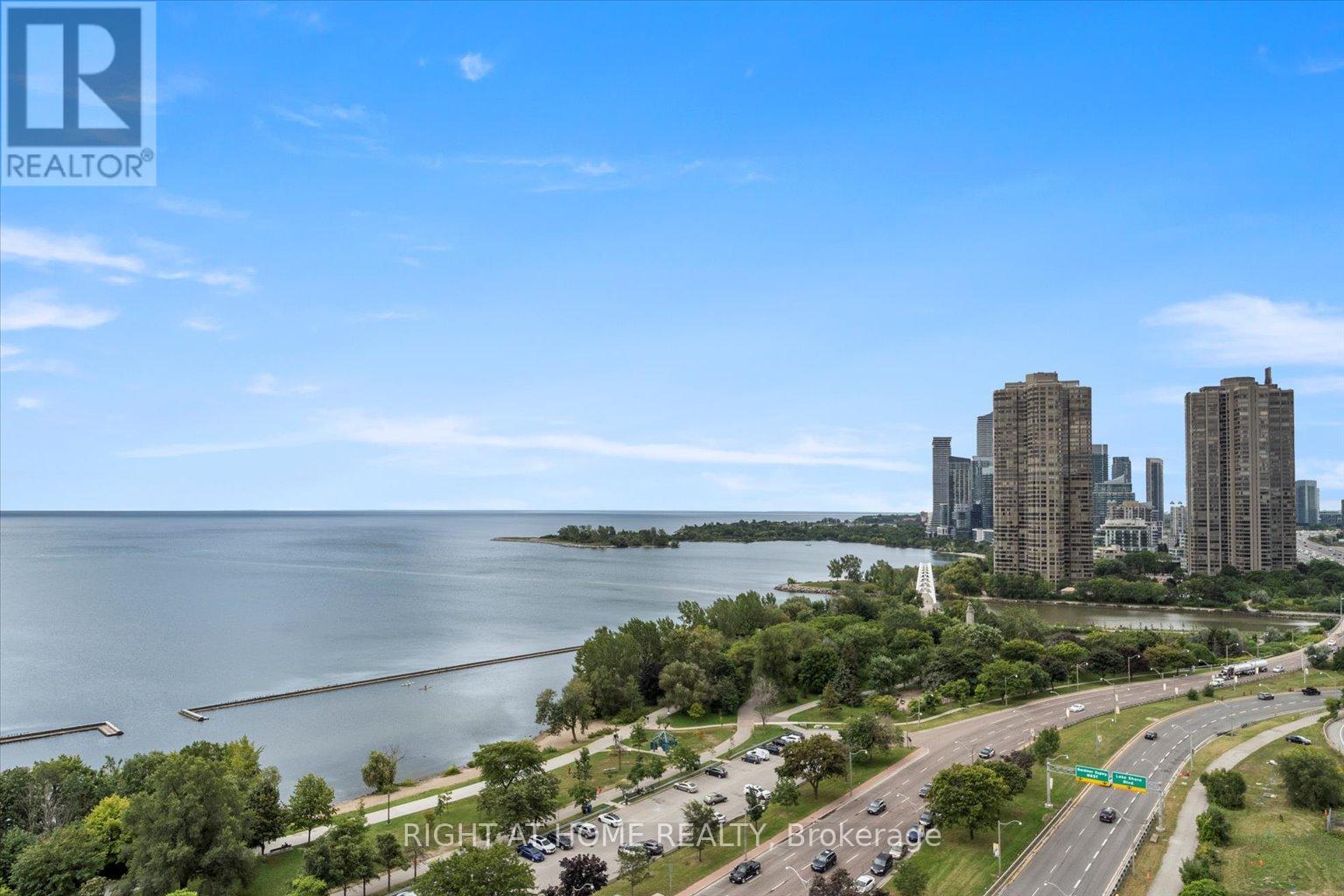 2011 - 1928 Lake Shore Boulevard W, Toronto, Ontario  M6S 0B1 - Photo 31 - W12796868