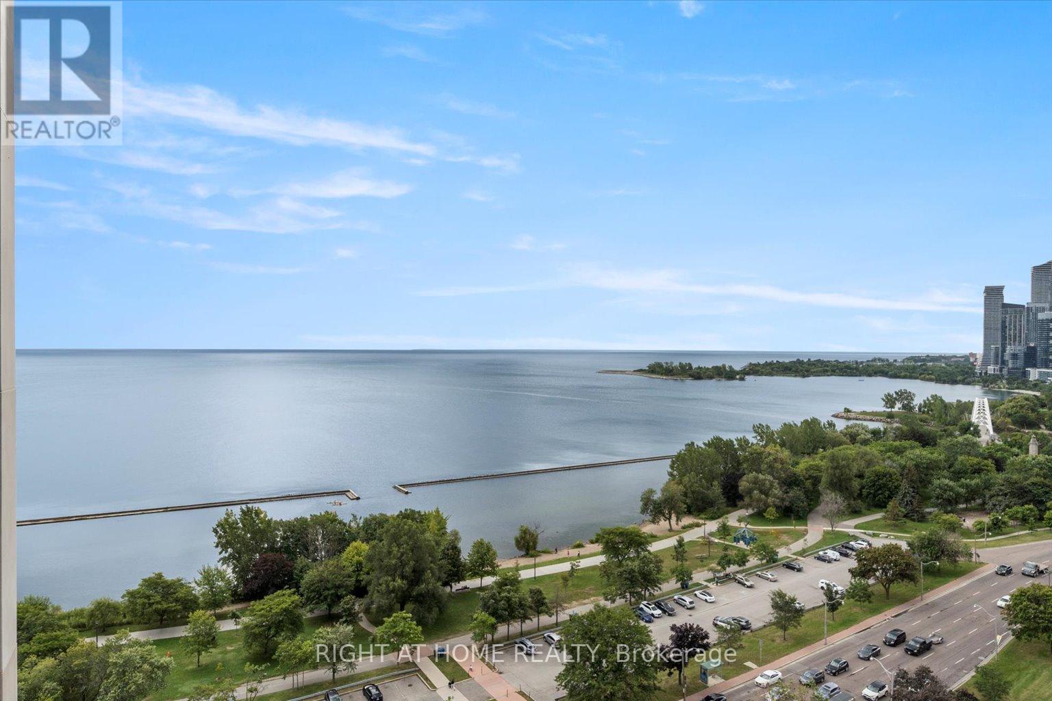 2011 - 1928 Lake Shore Boulevard W, Toronto, Ontario  M6S 0B1 - Photo 33 - W12796868