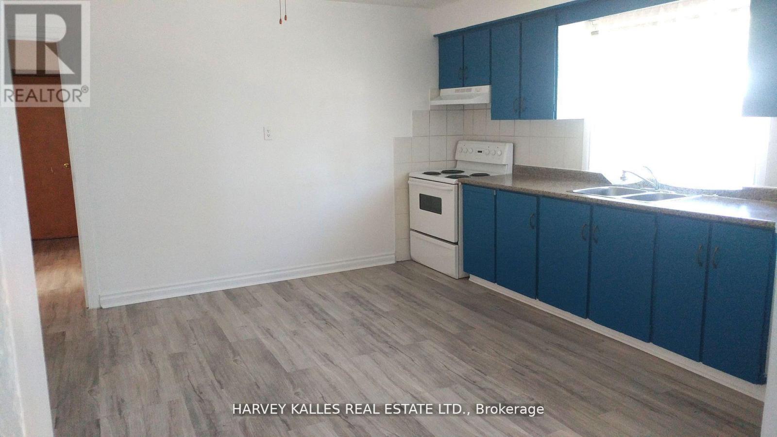 40 Dominion Road, Toronto, Ontario  M8W 1J7 - Photo 21 - W12796934