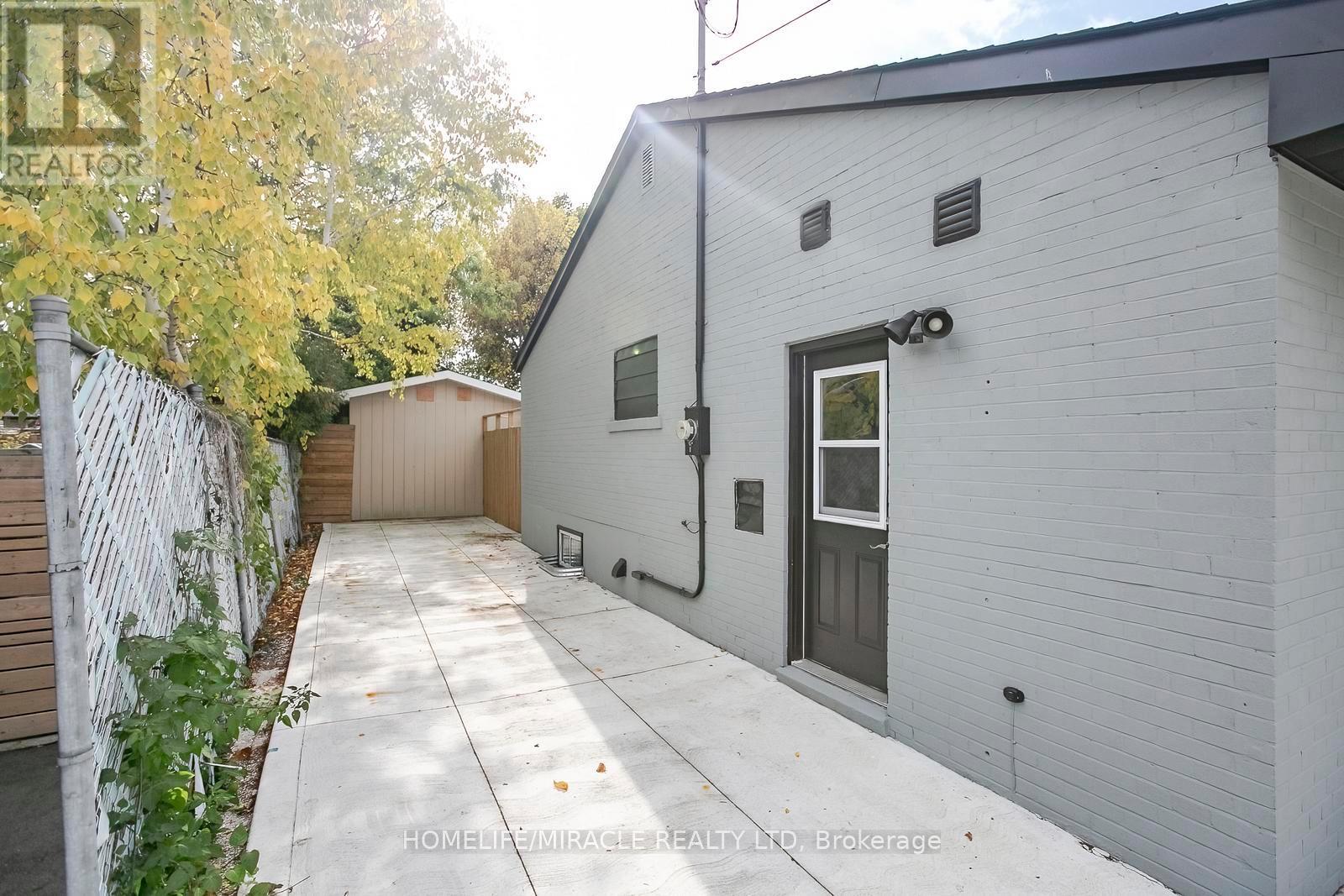 76 Raylawn Crescent, Halton Hills, Ontario  L7G 4N1 - Photo 43 - W12796940