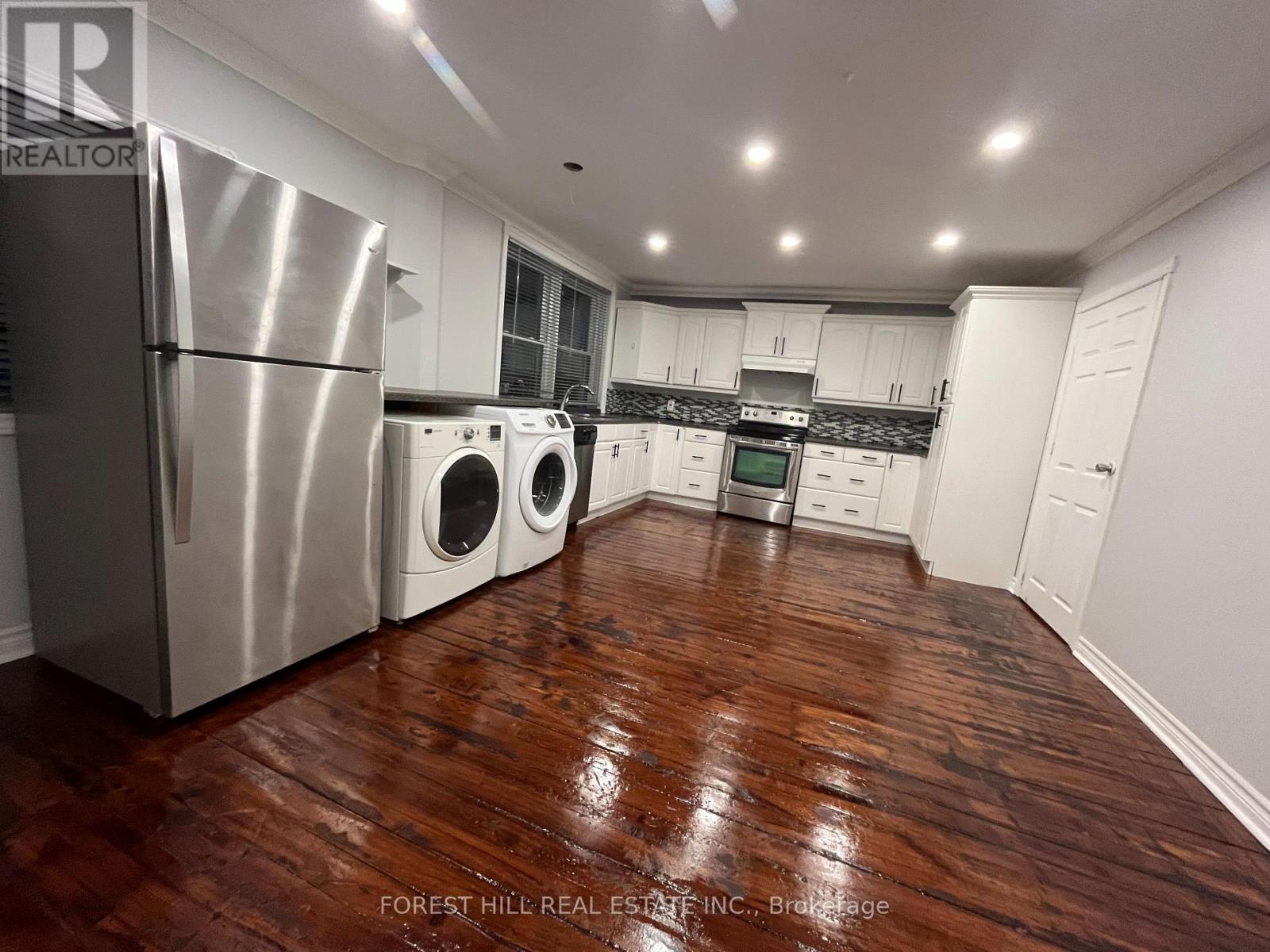 A - 1396 Leighland Road, Burlington, Ontario  L7R 3S8 - Photo 5 - W12796988