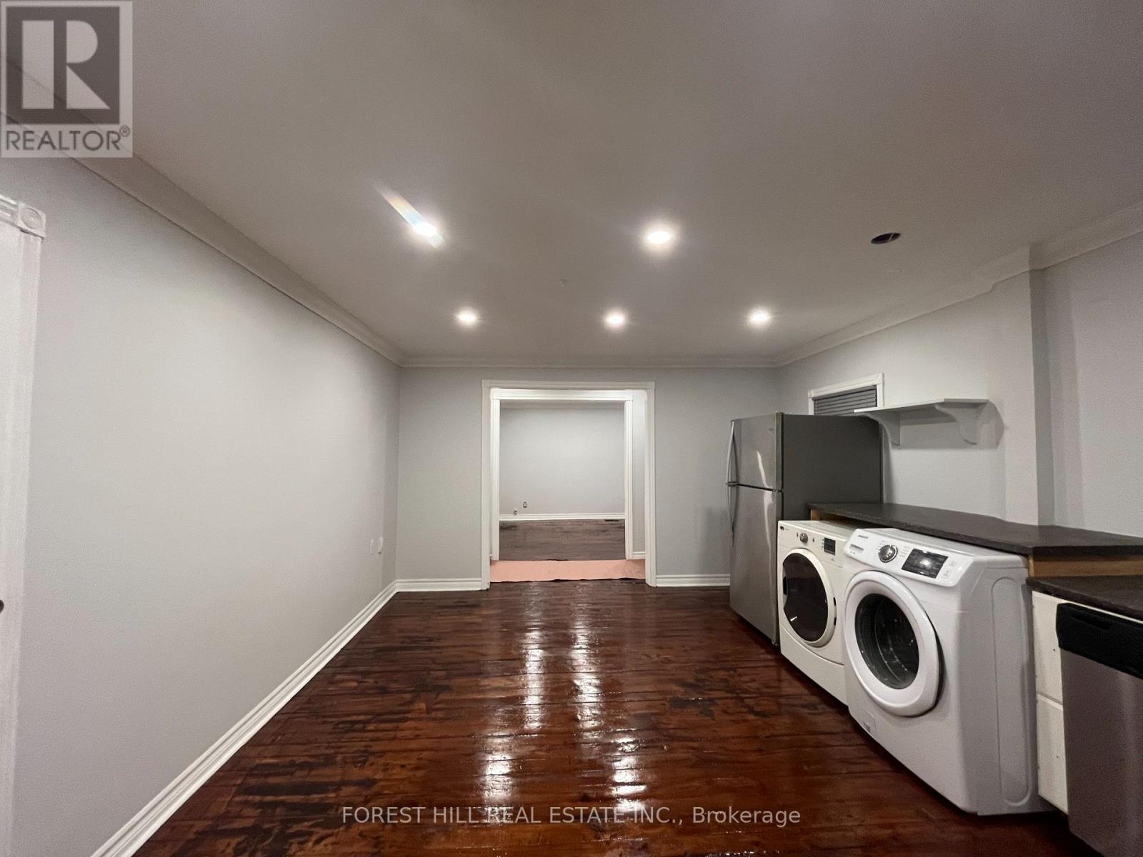 A - 1396 Leighland Road, Burlington, Ontario  L7R 3S8 - Photo 7 - W12796988