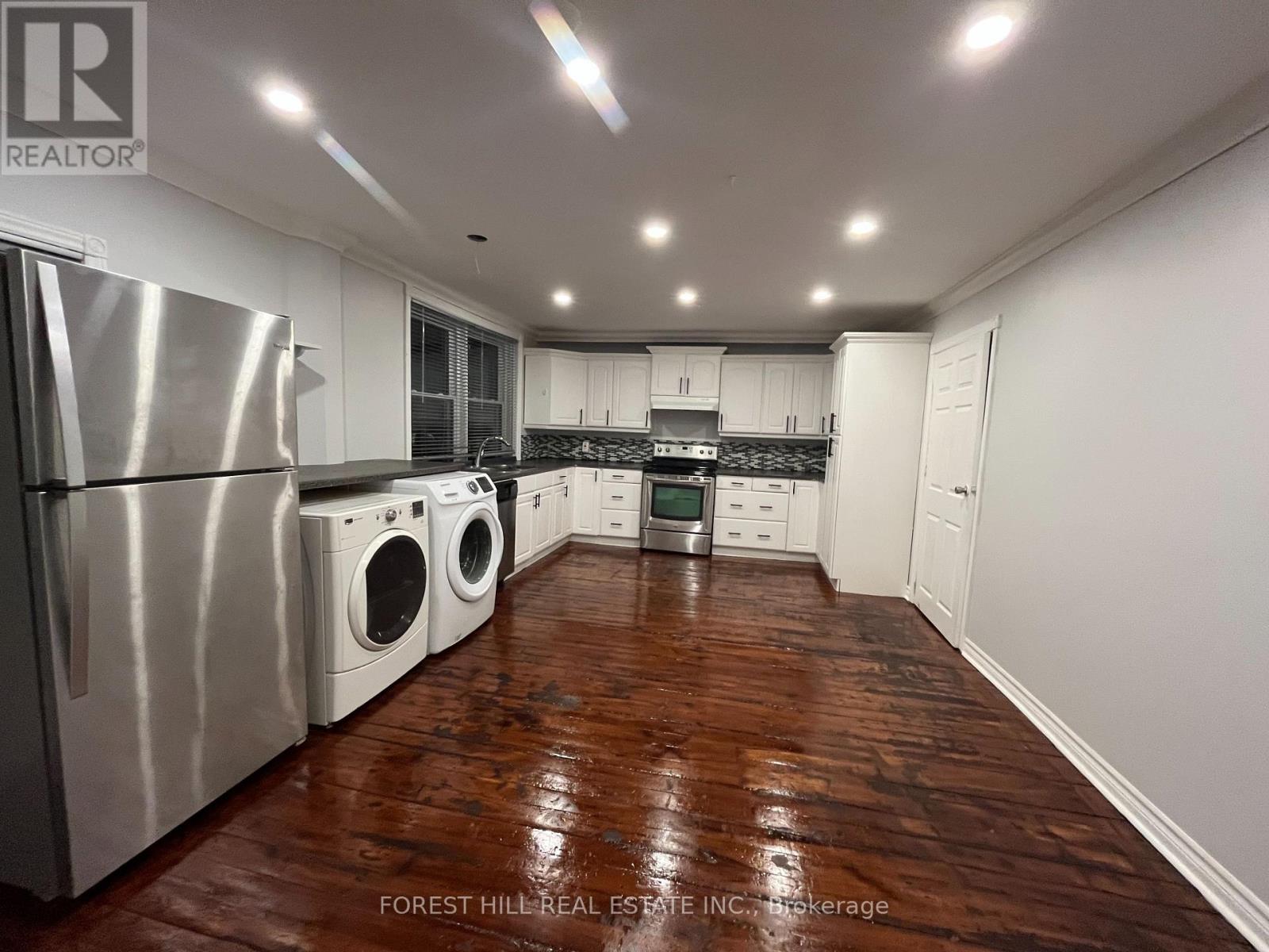 A - 1396 Leighland Road, Burlington, Ontario  L7R 3S8 - Photo 9 - W12796988