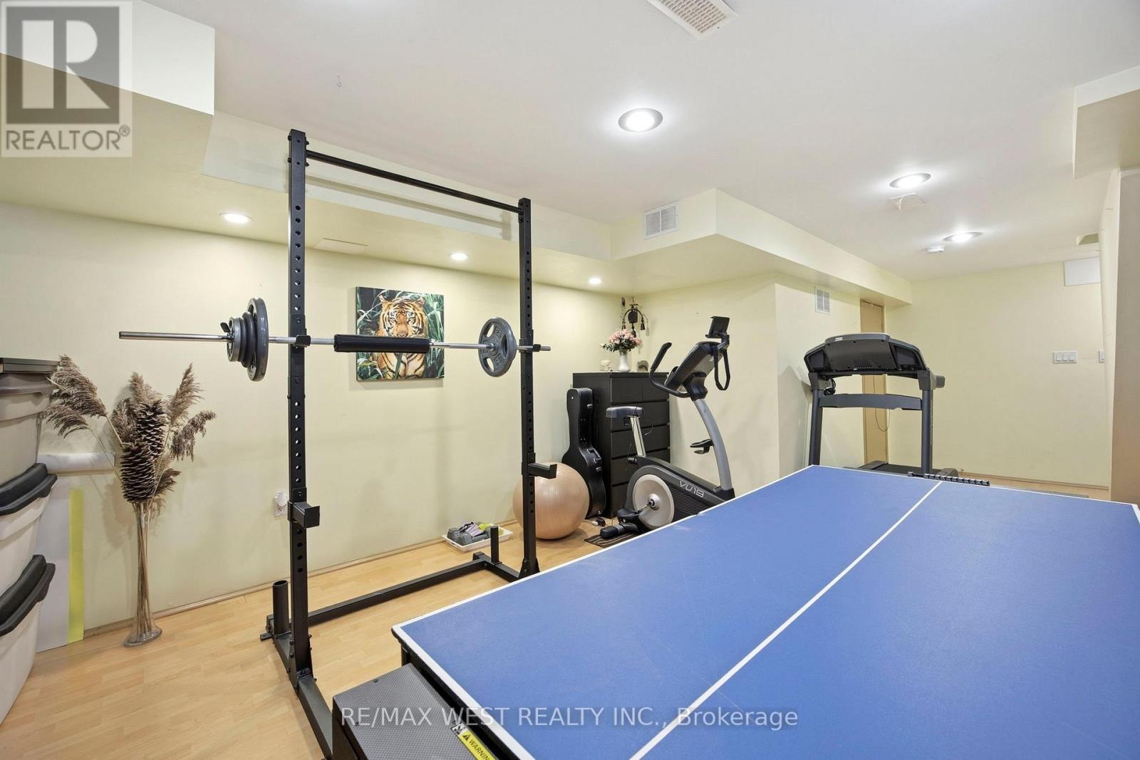 138 Manitoba Street, Toronto, Ontario  M8Y 1E3 - Photo 31 - W12797036