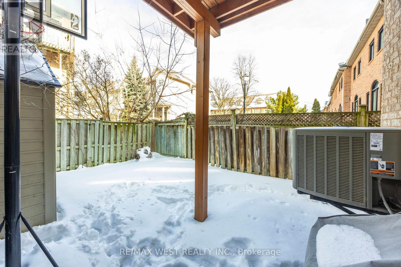 138 Manitoba Street, Toronto, Ontario  M8Y 1E3 - Photo 37 - W12797036