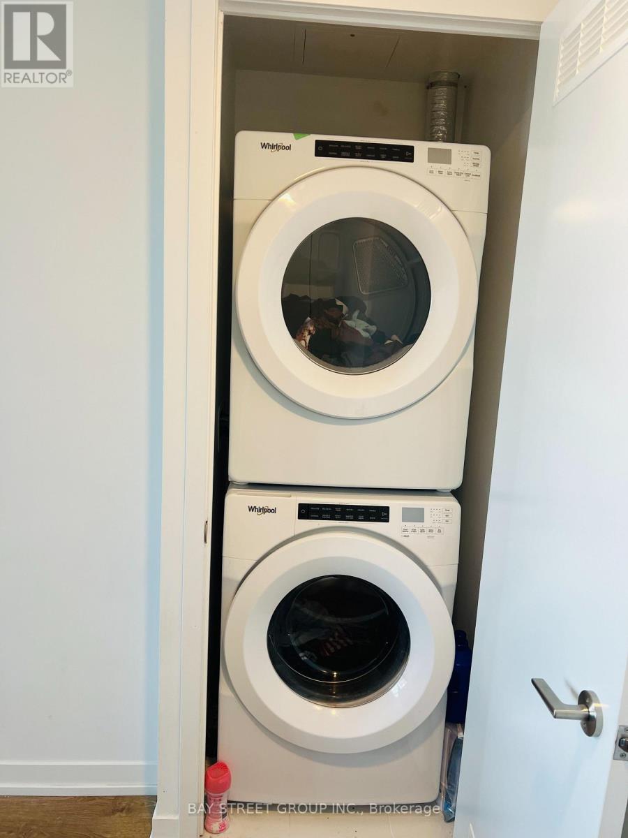 510 - 251 Masonry Way, Mississauga, Ontario  L5H 0B3 - Photo 11 - W12797062