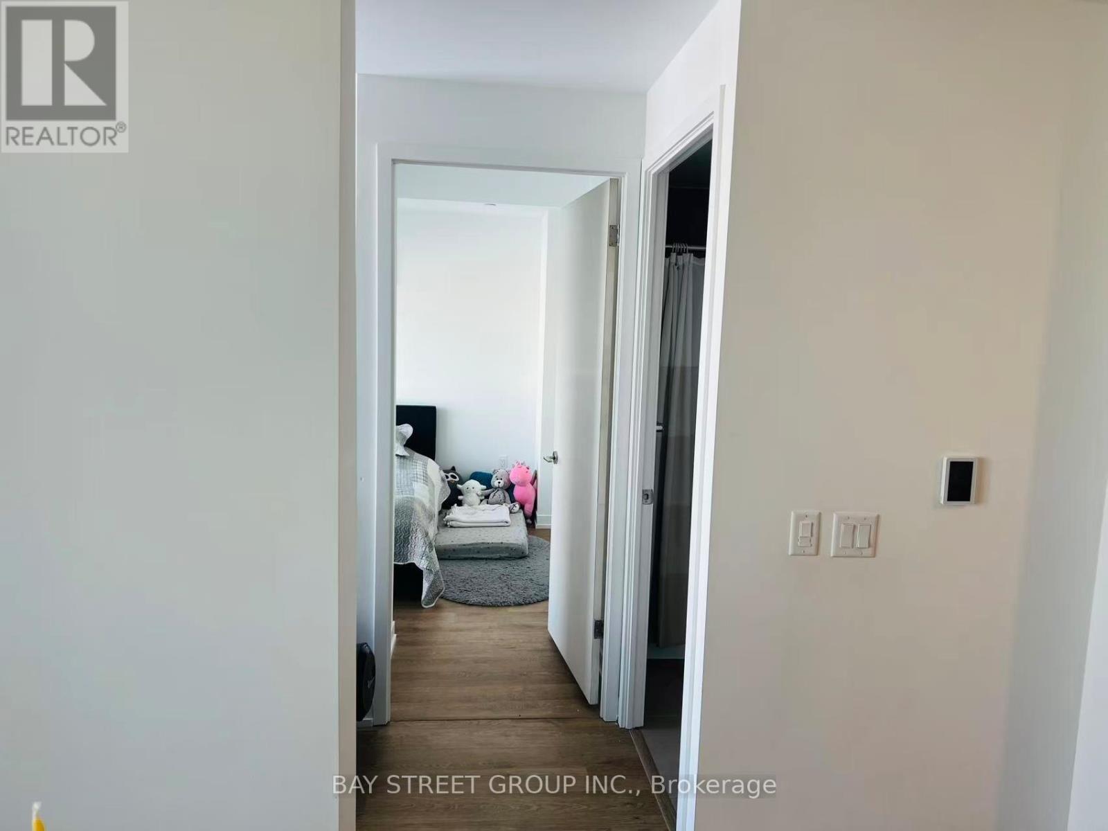 510 - 251 Masonry Way, Mississauga, Ontario  L5H 0B3 - Photo 13 - W12797062