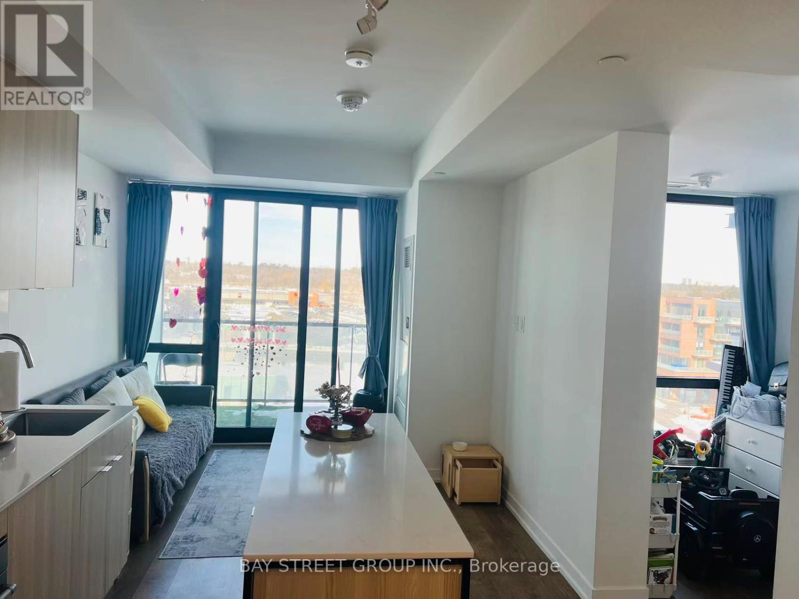 510 - 251 Masonry Way, Mississauga, Ontario  L5H 0B3 - Photo 7 - W12797062