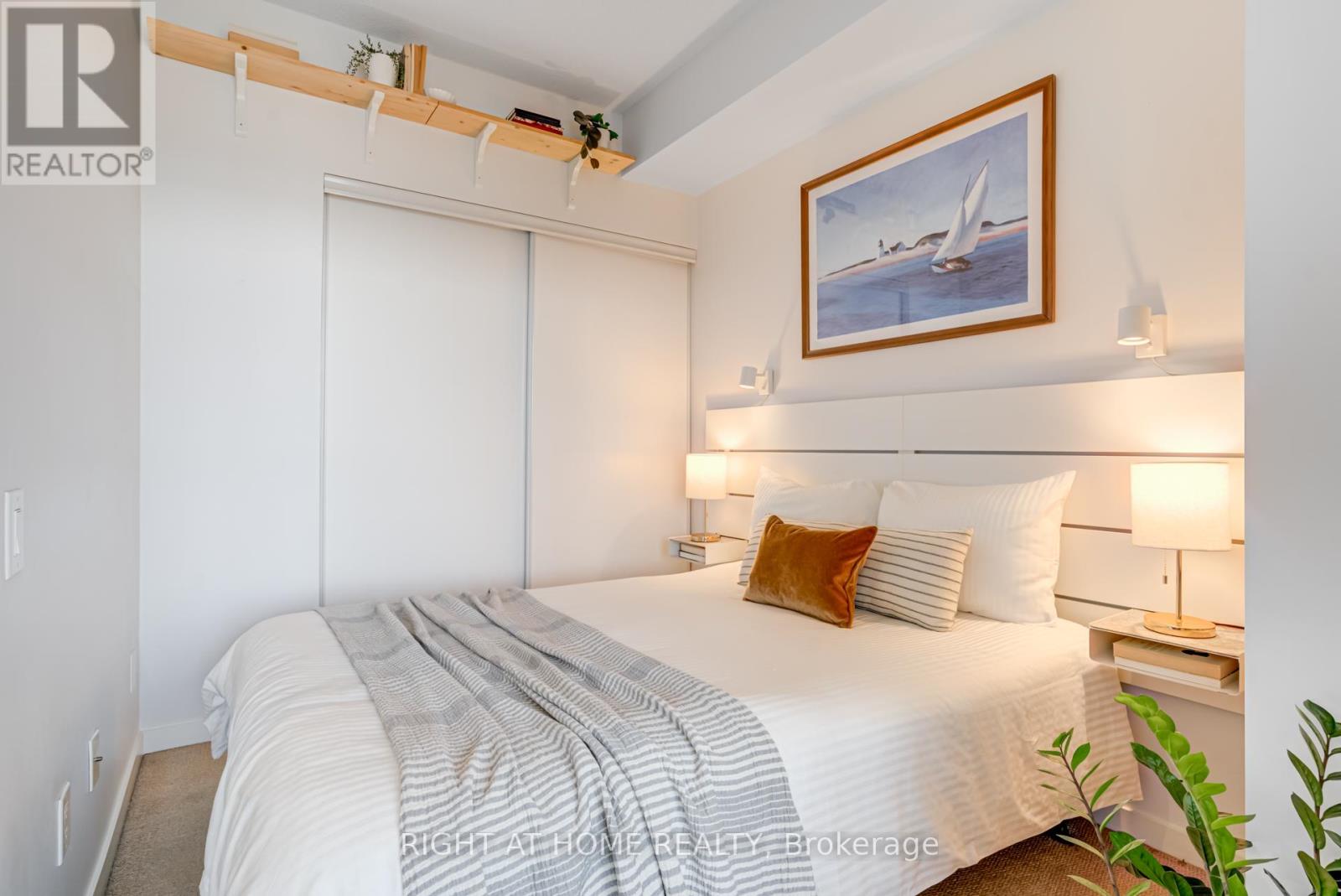 1706 - 105 The Queensway Avenue, Toronto, Ontario  M6S 5B5 - Photo 20 - W12797090