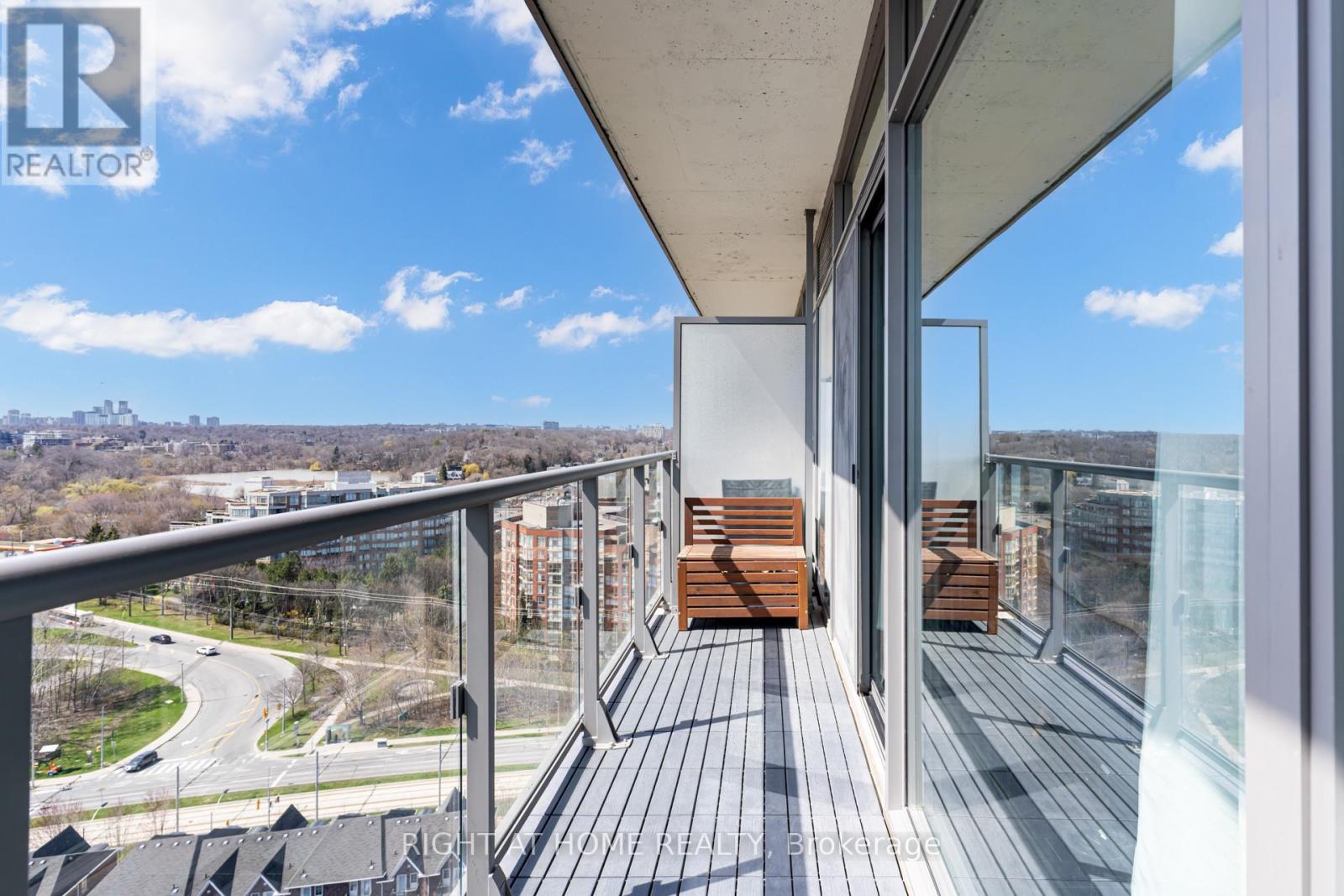 1706 - 105 The Queensway Avenue, Toronto, Ontario  M6S 5B5 - Photo 25 - W12797090